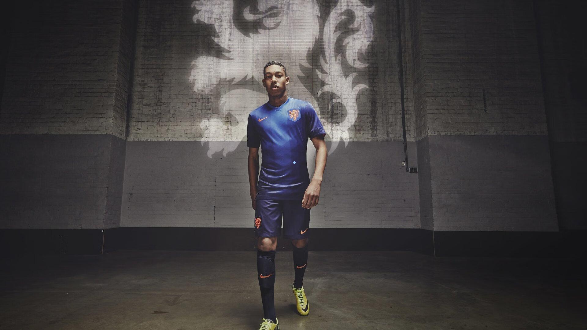 爱游戏体育_洛瑞盛赞巴恩斯，天空才是他的极限，未来巨星正在崛起